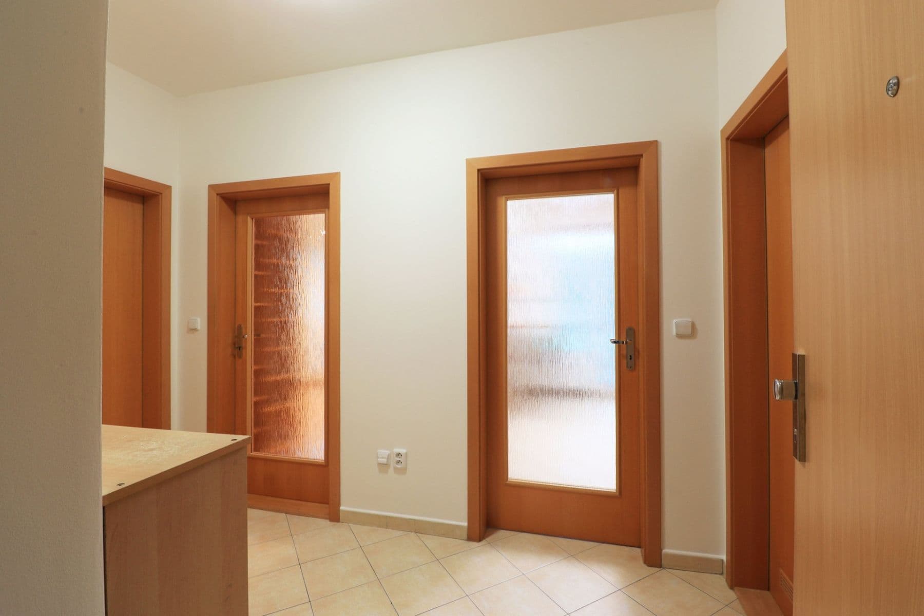 Prenájom bytu 2-izbový 59 m², Názovská, Praha, Praha Prenájom bytu 2-izbový 59 m², Názovská, Praha, Praha