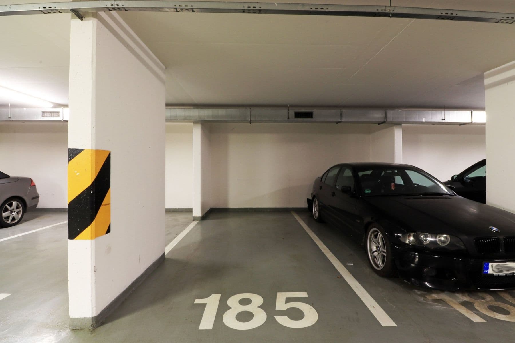 Prenájom bytu 2-izbový 59 m², Názovská, Praha, Praha Prenájom bytu 2-izbový 59 m², Názovská, Praha, Praha