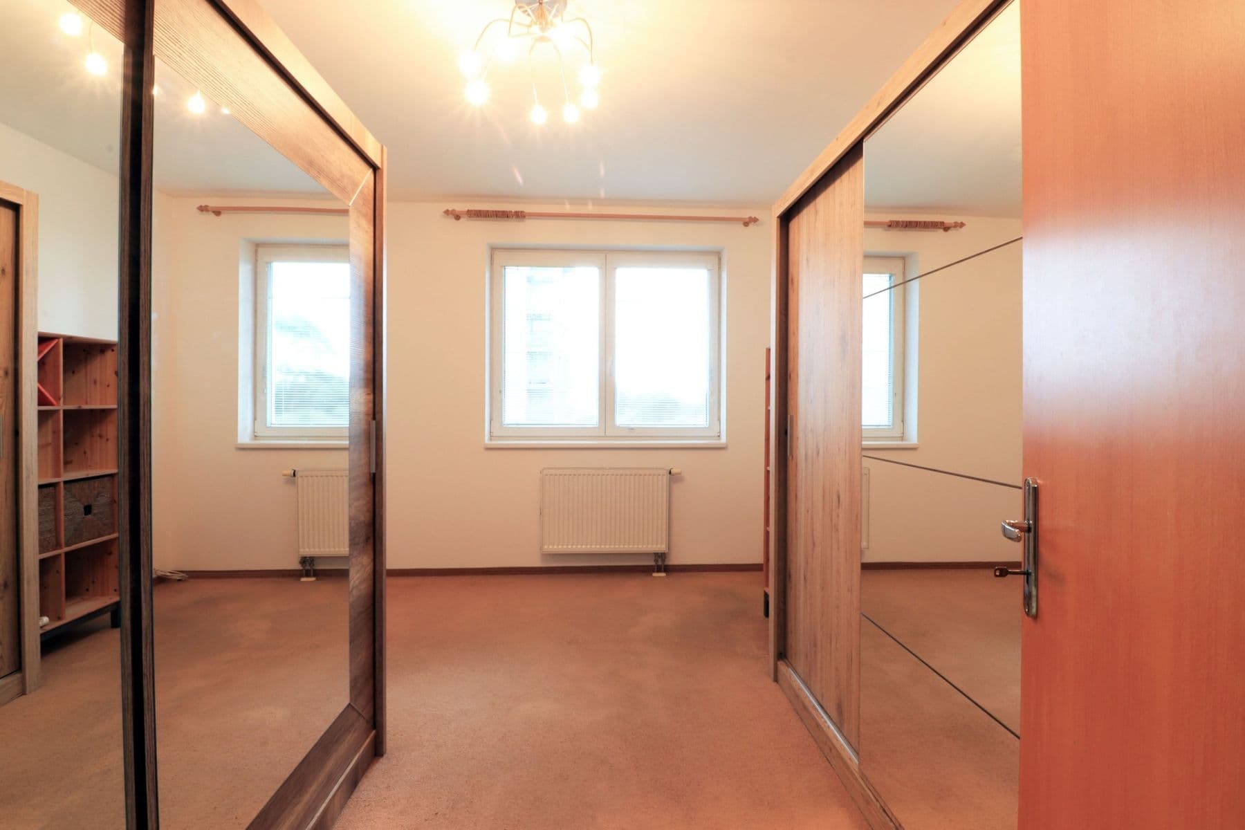 Prenájom bytu 2-izbový 59 m², Názovská, Praha, Praha Prenájom bytu 2-izbový 59 m², Názovská, Praha, Praha
