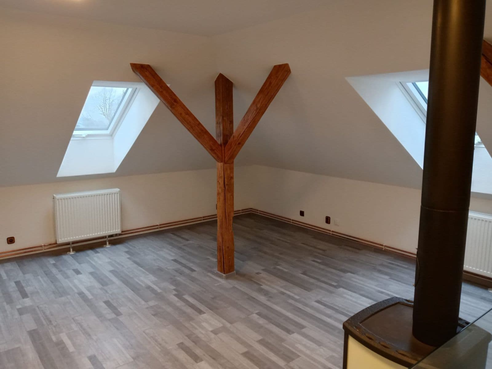 Predaj bytu 2-izbový 77 m², Sklenářka, Hořovice, Středočeský kraj Predaj bytu 2-izbový 77 m², Sklenářka, Hořovice, Středočeský kraj