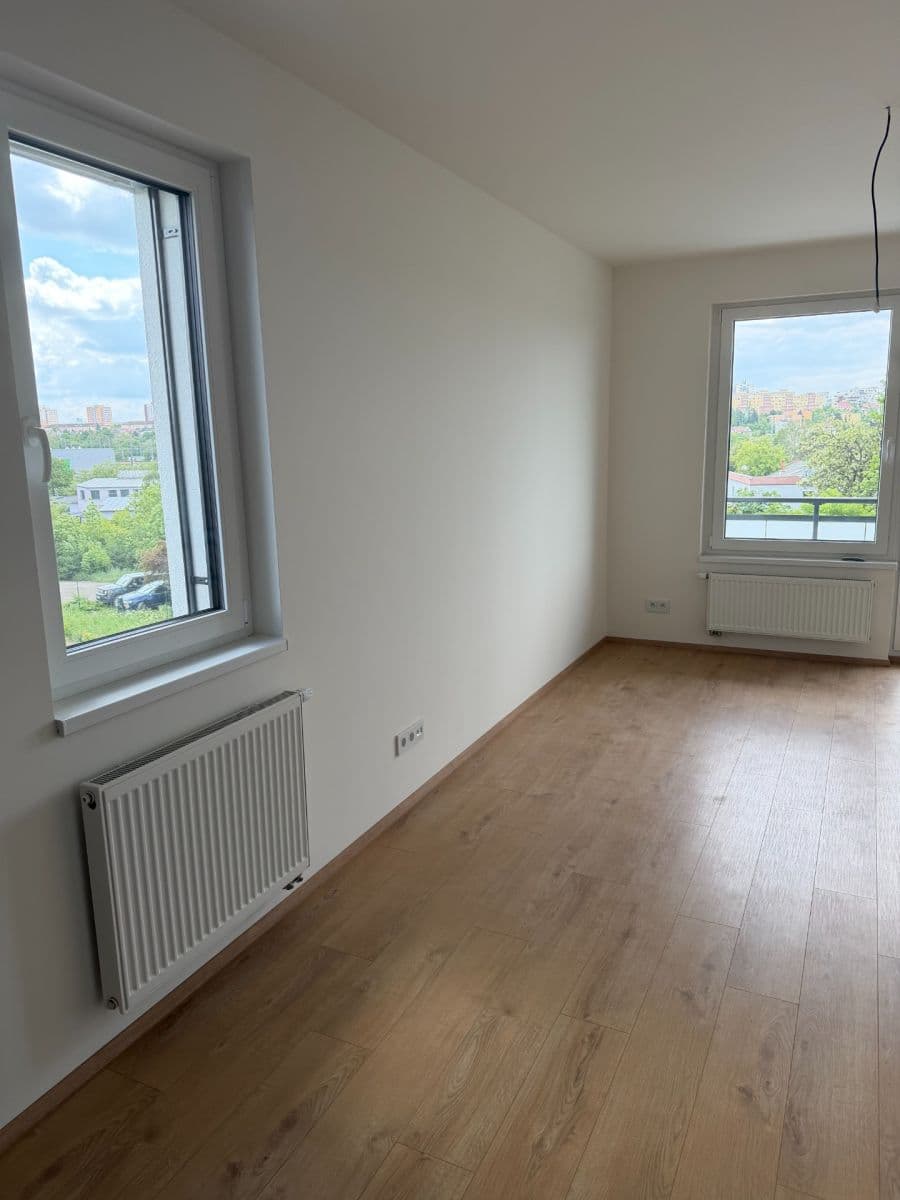 Prenájom bytu 2-izbový 48 m², Strančická, Praha, Praha Prenájom bytu 2-izbový 48 m², Strančická, Praha, Praha