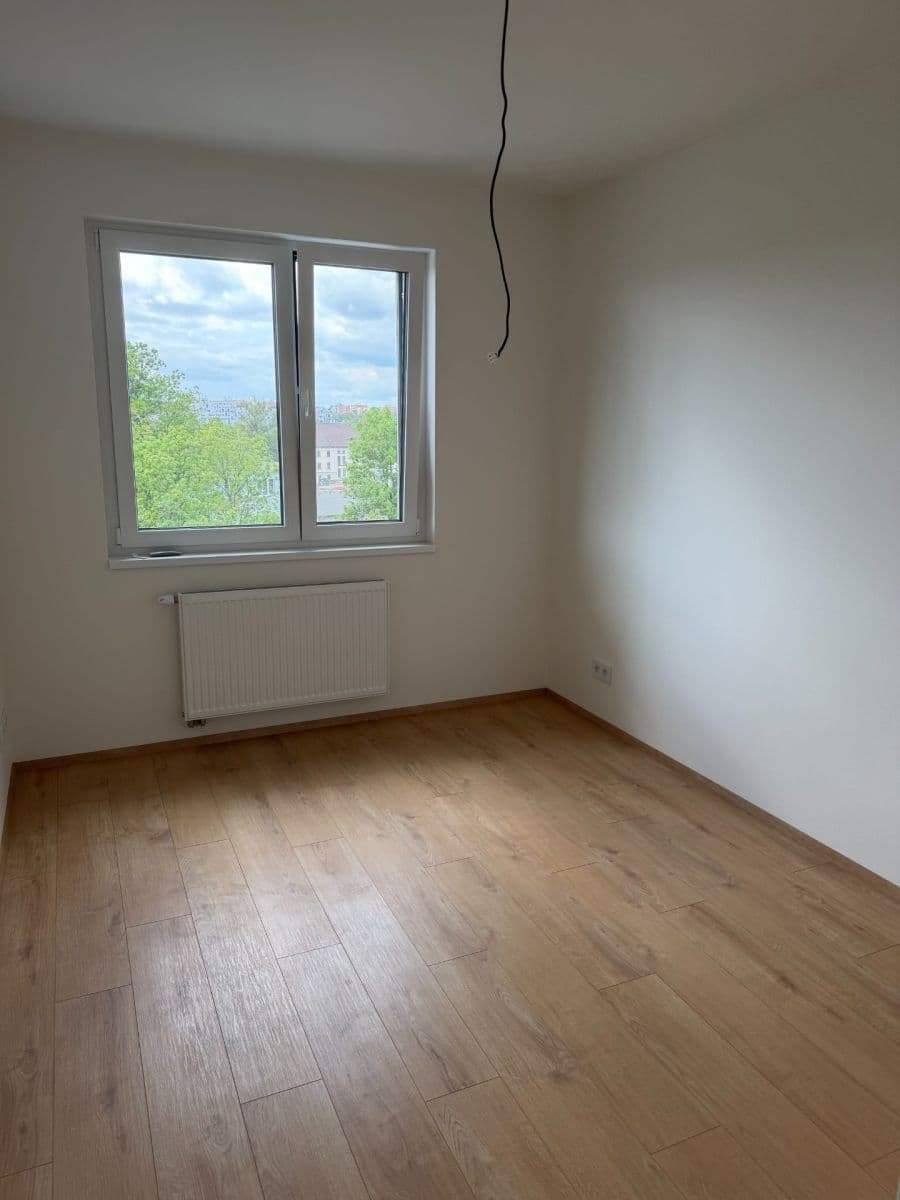 Prenájom bytu 2-izbový 48 m², Strančická, Praha, Praha Prenájom bytu 2-izbový 48 m², Strančická, Praha, Praha