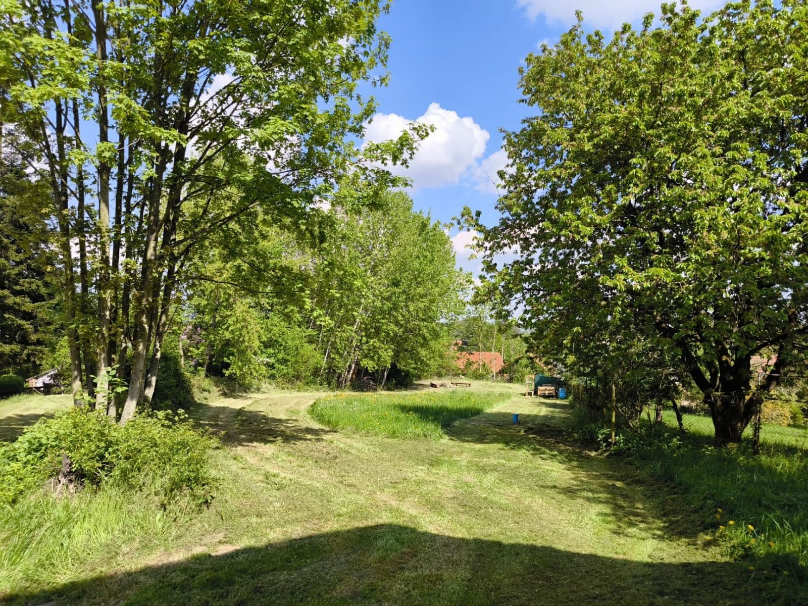 Prenájom pozemku 1.500 m², Maršovice, Středočeský kraj Prenájom pozemku 1.500 m², Maršovice, Středočeský kraj