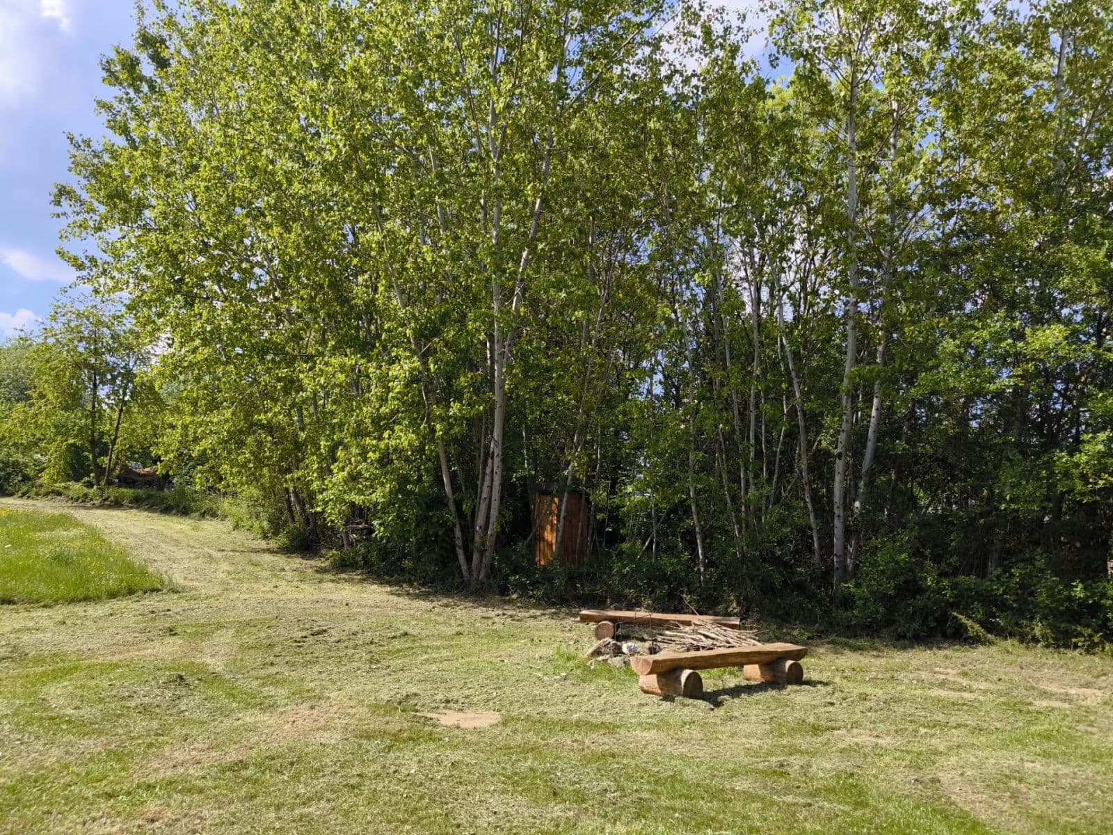 Prenájom pozemku 1.500 m², Maršovice, Středočeský kraj Prenájom pozemku 1.500 m², Maršovice, Středočeský kraj
