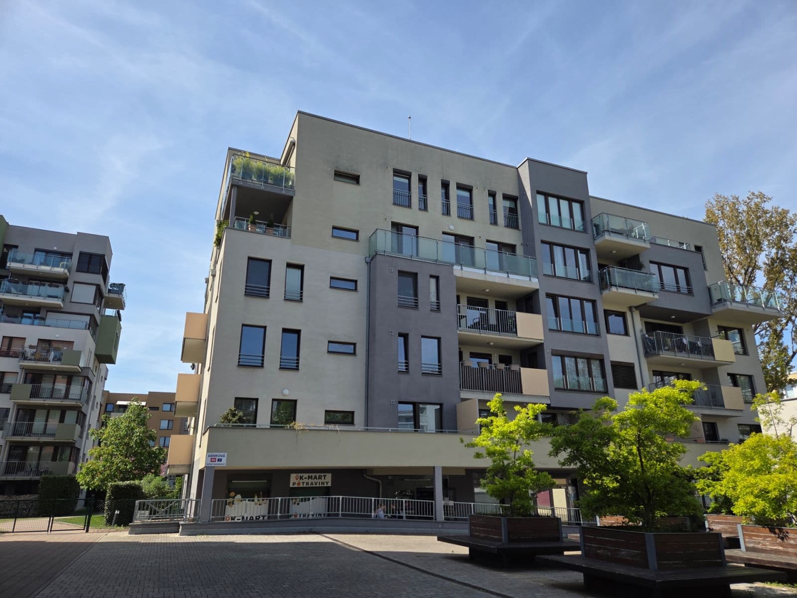 Prenájom bytu 3-izbový 85 m², Vánková, Praha, Praha Prenájom bytu 3-izbový 85 m², Vánková, Praha, Praha