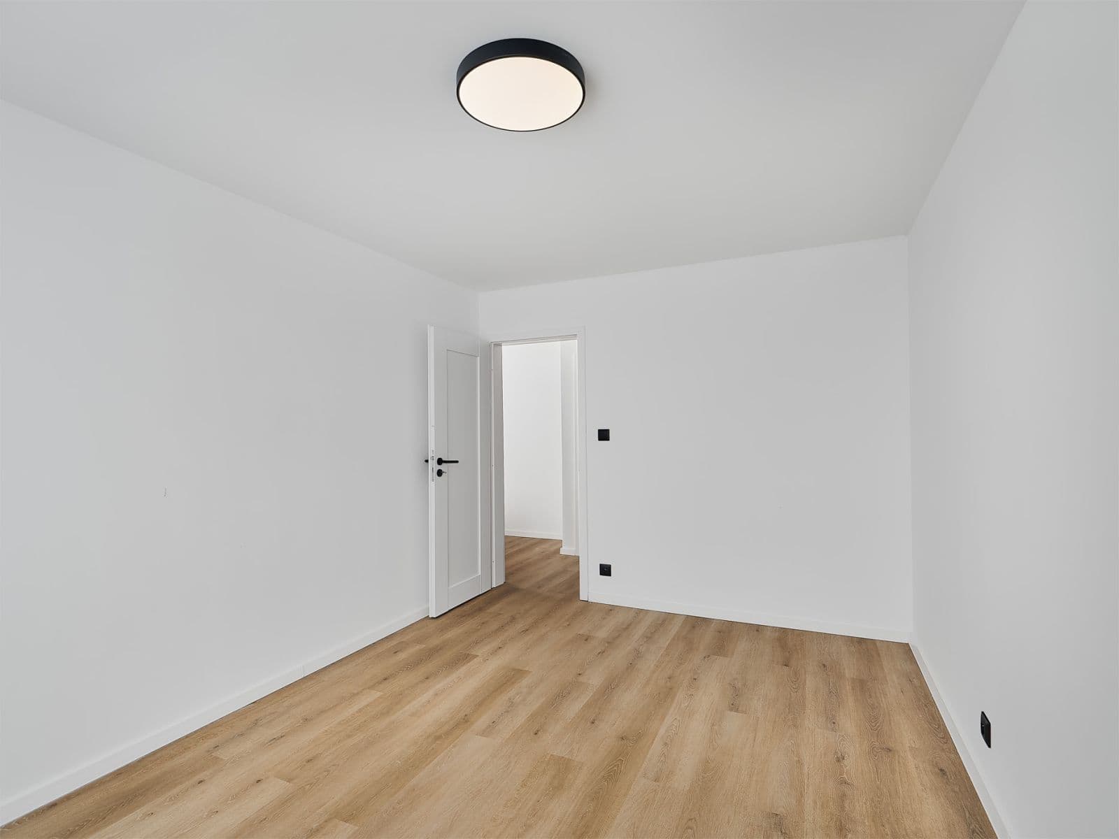 Predaj bytu 4-izbový 84 m², Janského, Praha, Praha Predaj bytu 4-izbový 84 m², Janského, Praha, Praha