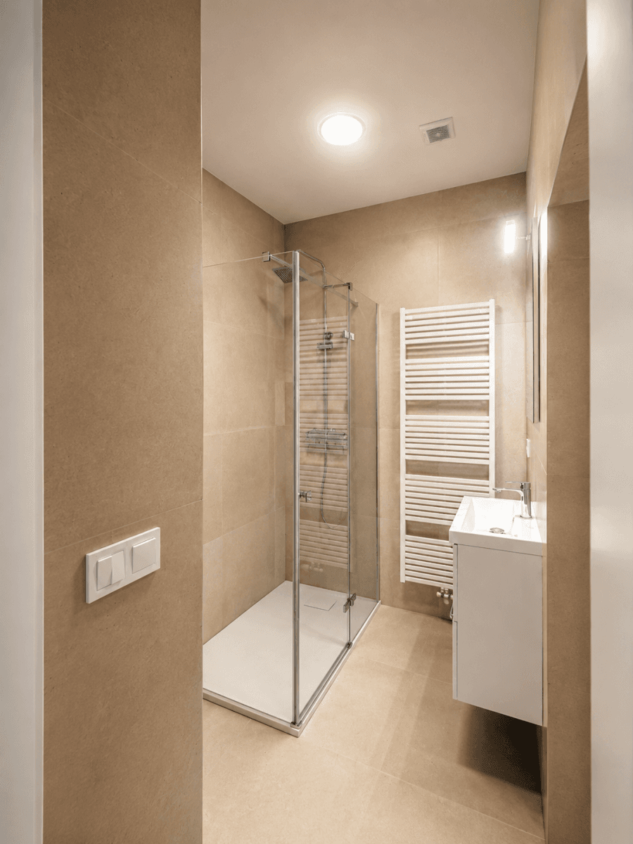 Prenájom bytu 3-izbový 87 m², U Jezerky, Praha, Praha Prenájom bytu 3-izbový 87 m², U Jezerky, Praha, Praha