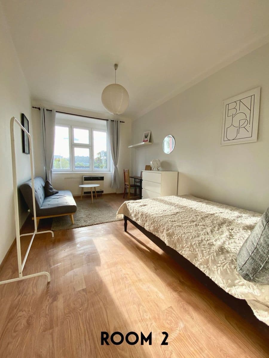 Prenájom bytu 2-izbový 50 m², Argentinská, Praha, Praha Prenájom bytu 2-izbový 50 m², Argentinská, Praha, Praha