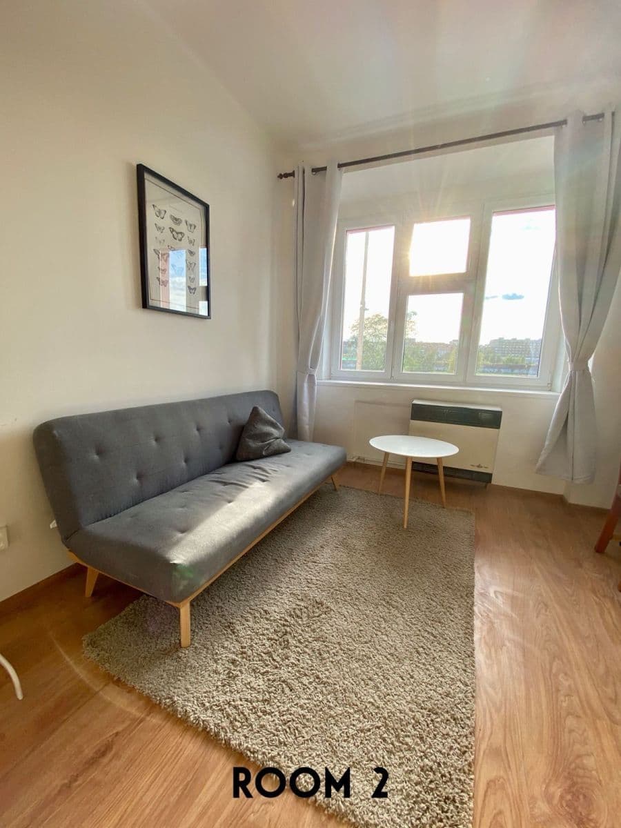 Prenájom bytu 2-izbový 50 m², Argentinská, Praha, Praha Prenájom bytu 2-izbový 50 m², Argentinská, Praha, Praha