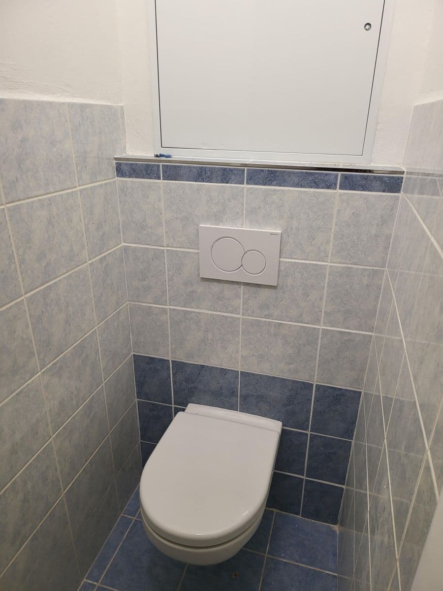 Prenájom bytu 2-izbový 54 m², Praha, Praha Prenájom bytu 2-izbový 54 m², Praha, Praha