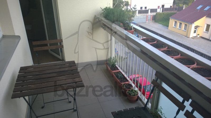 Prenájom bytu 2-izbový 54 m², Praha, Praha Prenájom bytu 2-izbový 54 m², Praha, Praha