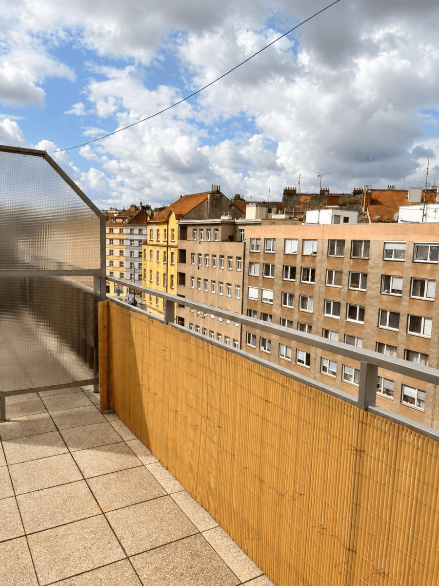 Predaj bytu 1-izbový 35 m², Kloboučnická, Praha, Praha Predaj bytu 1-izbový 35 m², Kloboučnická, Praha, Praha