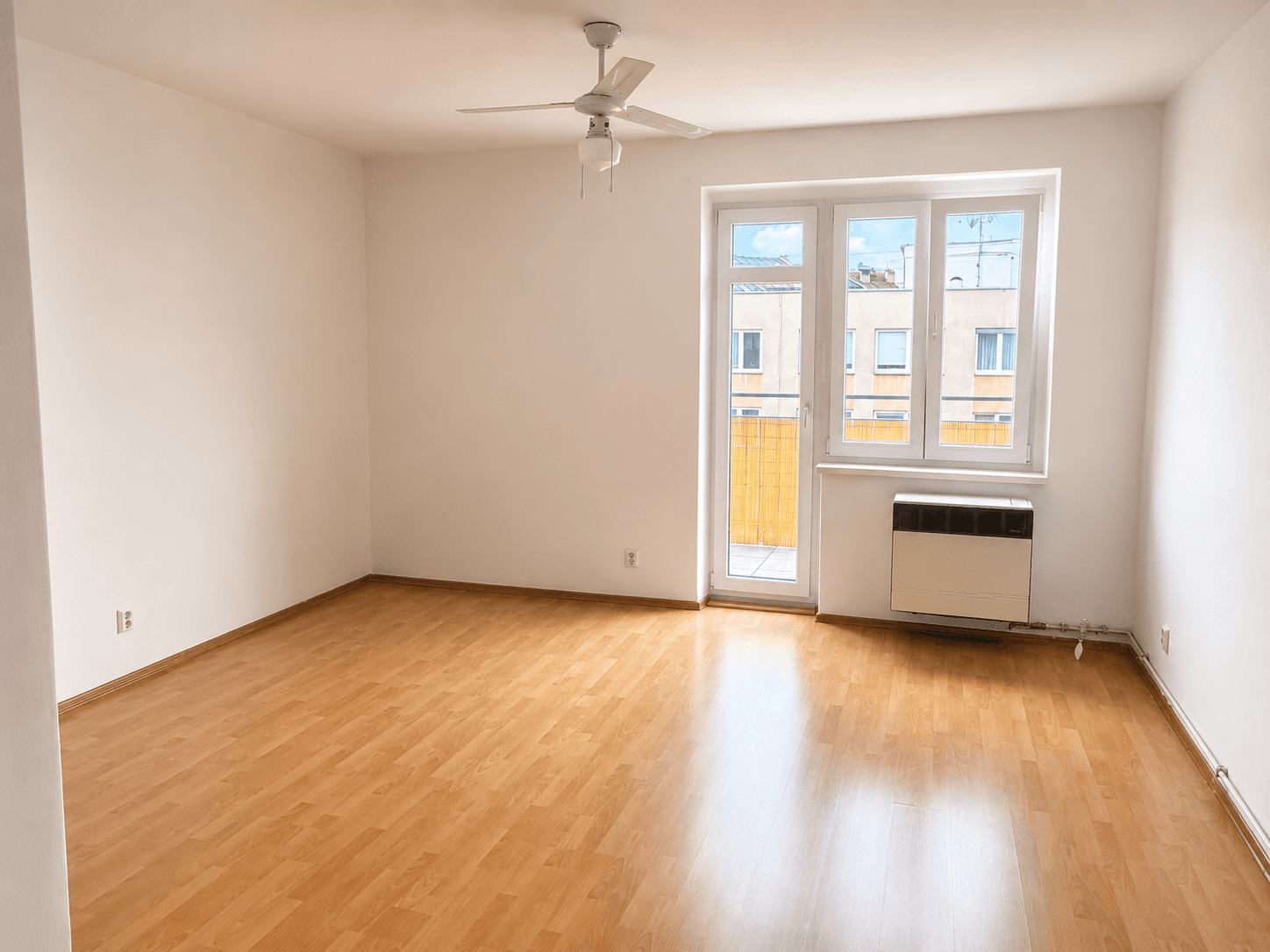 Predaj bytu 1-izbový 35 m², Kloboučnická, Praha, Praha Predaj bytu 1-izbový 35 m², Kloboučnická, Praha, Praha