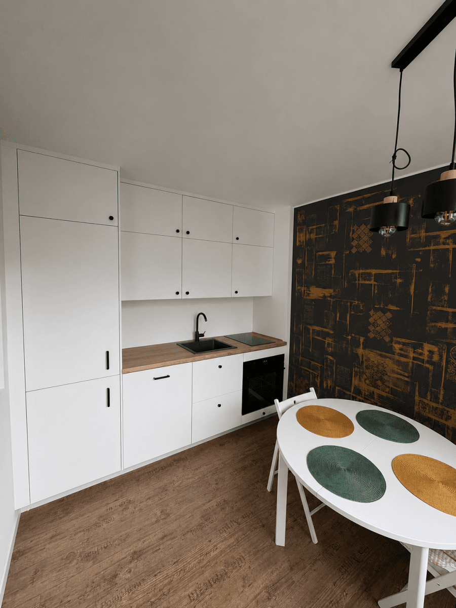 Prenájom bytu 3-izbový 55 m², Českolipská, Praha, Praha Prenájom bytu 3-izbový 55 m², Českolipská, Praha, Praha