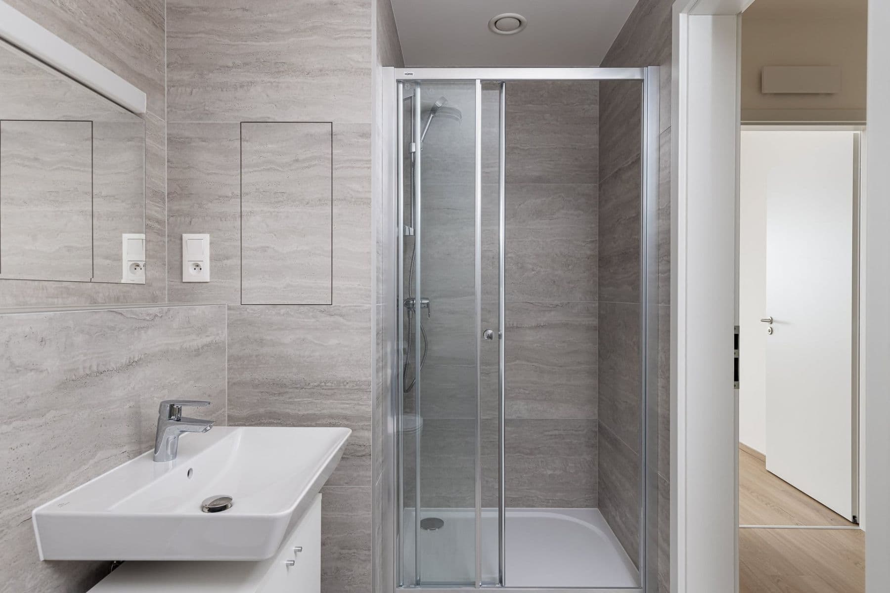Prenájom bytu 2-izbový 52 m², Waltariho, Praha, Praha Prenájom bytu 2-izbový 52 m², Waltariho, Praha, Praha