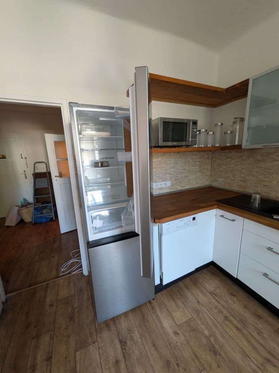 Prenájom bytu 2-izbový 50 m², Rooseveltova, Praha, Praha Prenájom bytu 2-izbový 50 m², Rooseveltova, Praha, Praha