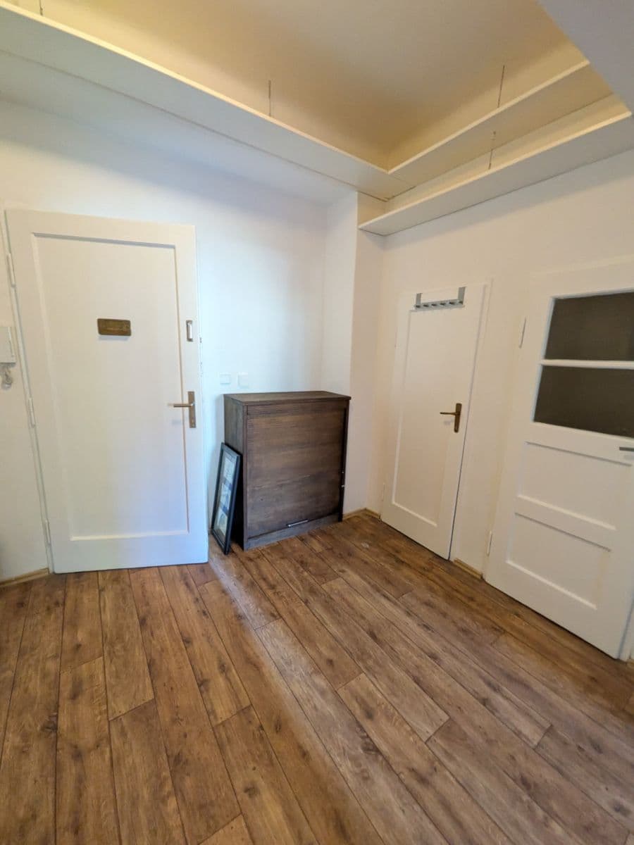 Prenájom bytu 2-izbový 50 m², Rooseveltova, Praha, Praha Prenájom bytu 2-izbový 50 m², Rooseveltova, Praha, Praha