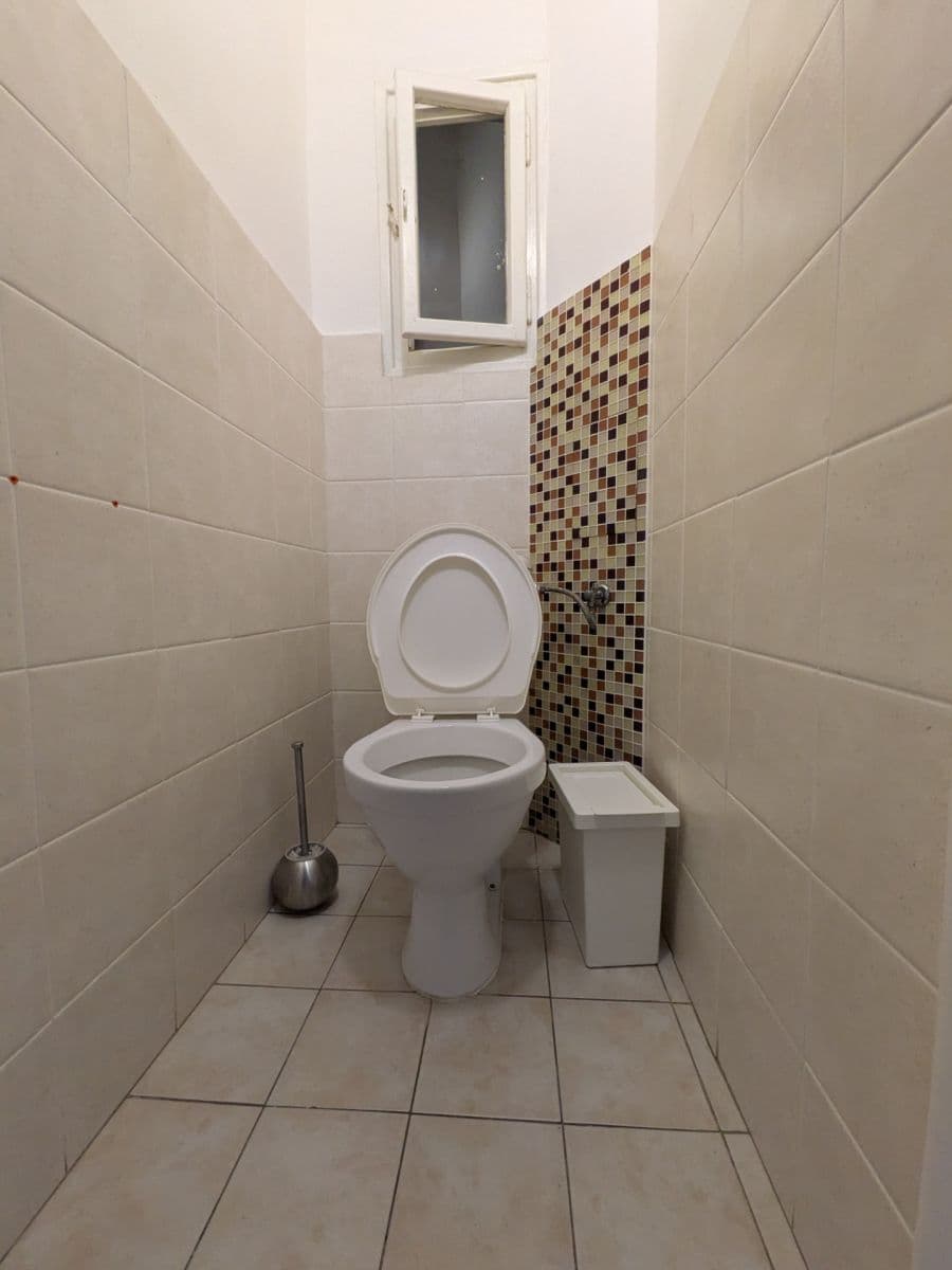 Prenájom bytu 2-izbový 50 m², Rooseveltova, Praha, Praha Prenájom bytu 2-izbový 50 m², Rooseveltova, Praha, Praha