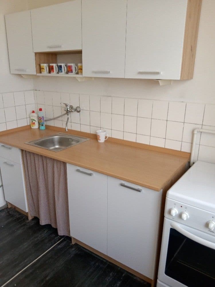 Prenájom bytu 2-izbový 61 m², Kubánské náměstí, Praha, Praha Prenájom bytu 2-izbový 61 m², Kubánské náměstí, Praha, Praha