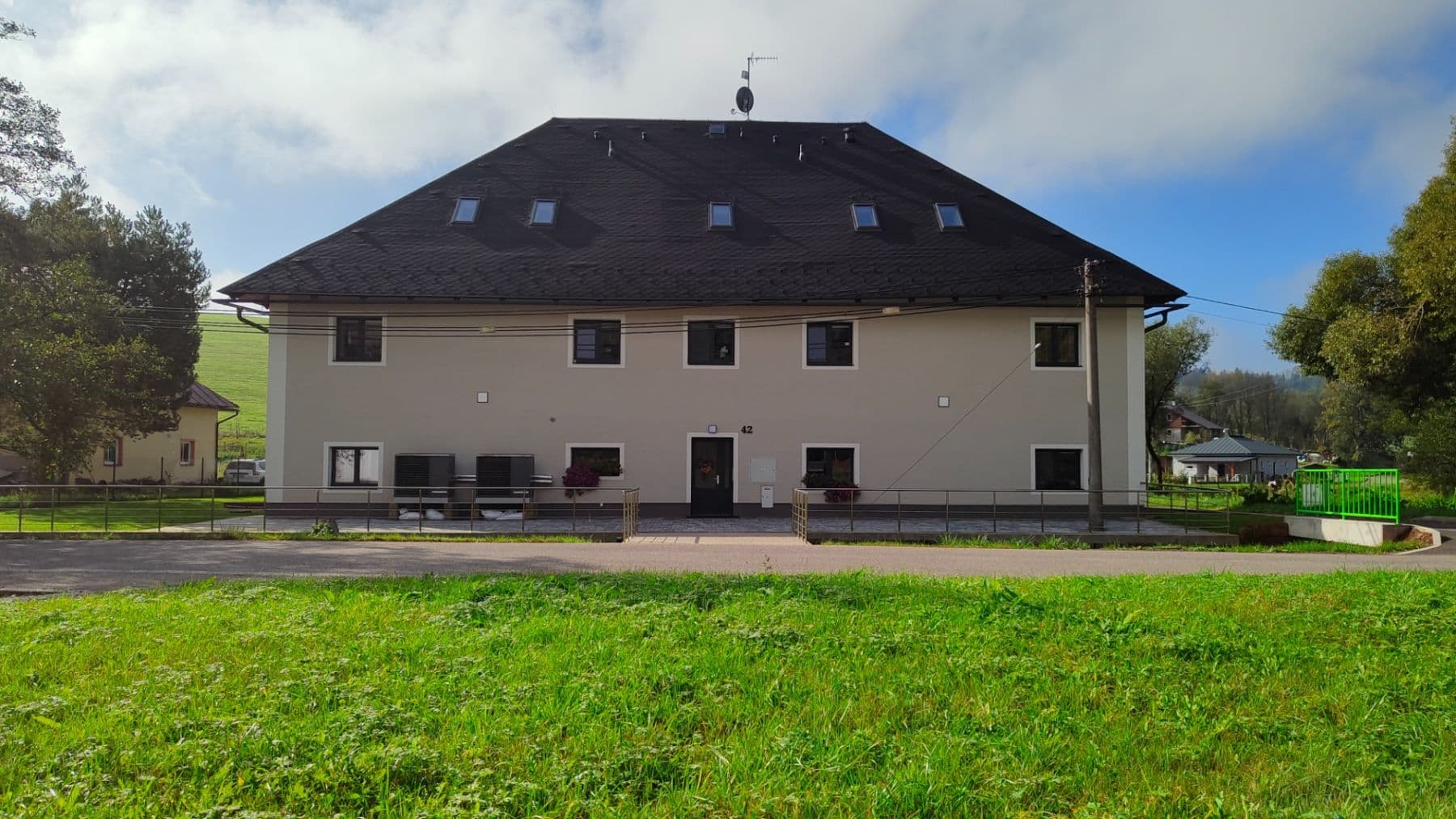 Predaj bytu 1-izbový 38 m², Staré Buky, Královéhradecký kraj Predaj bytu 1-izbový 38 m², Staré Buky, Královéhradecký kraj
