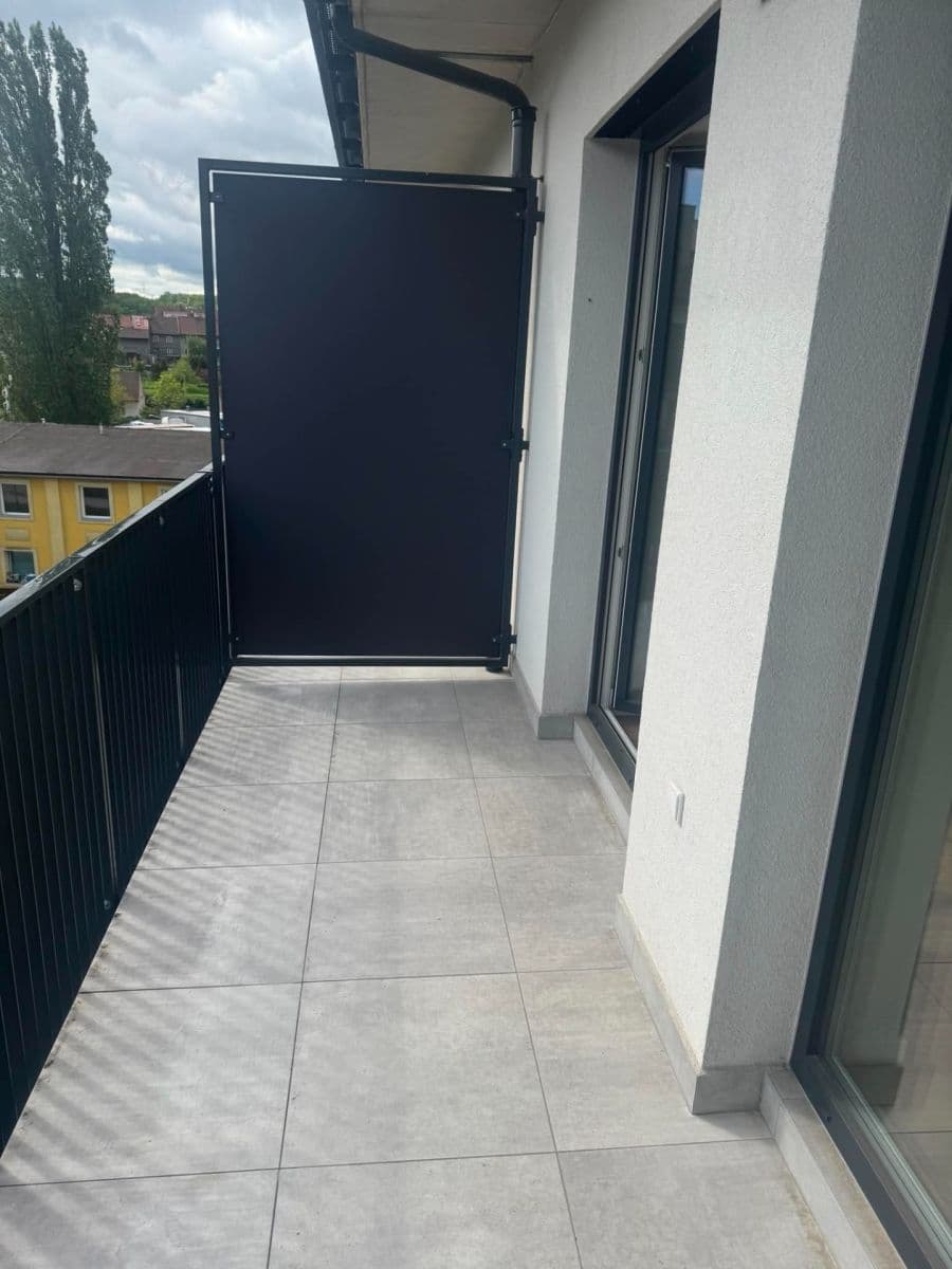 Predaj bytu 1-izbový 34 m², Ke křížku, Kladno, Středočeský kraj Predaj bytu 1-izbový 34 m², Ke křížku, Kladno, Středočeský kraj