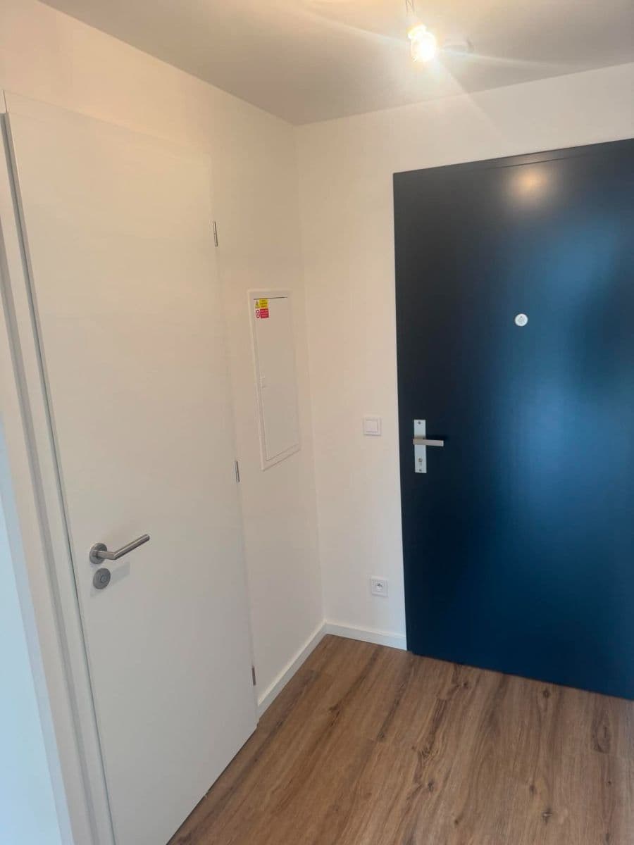 Predaj bytu 1-izbový 34 m², Ke křížku, Kladno, Středočeský kraj Predaj bytu 1-izbový 34 m², Ke křížku, Kladno, Středočeský kraj