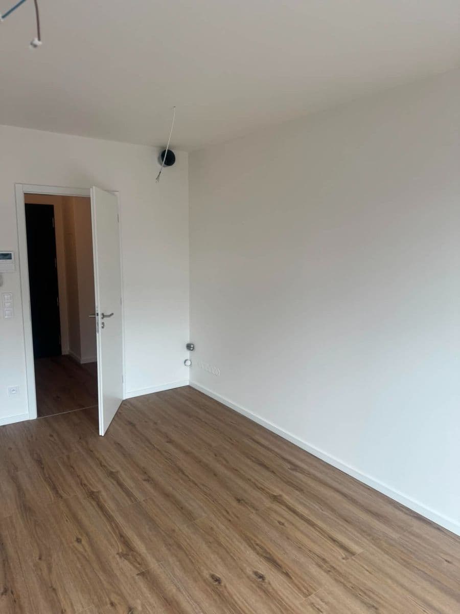 Predaj bytu 1-izbový 34 m², Ke křížku, Kladno, Středočeský kraj Predaj bytu 1-izbový 34 m², Ke křížku, Kladno, Středočeský kraj