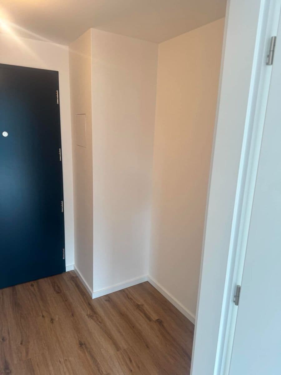 Predaj bytu 1-izbový 34 m², Ke křížku, Kladno, Středočeský kraj Predaj bytu 1-izbový 34 m², Ke křížku, Kladno, Středočeský kraj