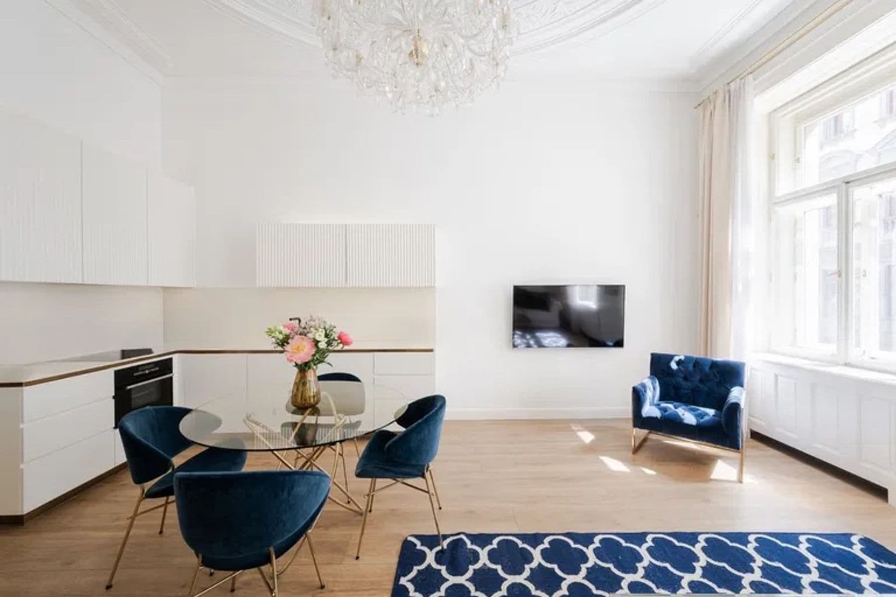 Prenájom bytu 2-izbový 61 m², Jilská, Praha, Praha Prenájom bytu 2-izbový 61 m², Jilská, Praha, Praha