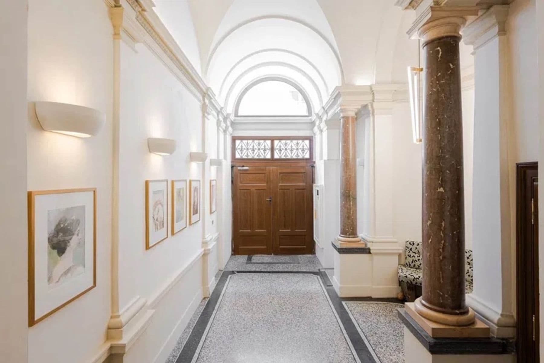 Prenájom bytu 2-izbový 61 m², Jilská, Praha, Praha Prenájom bytu 2-izbový 61 m², Jilská, Praha, Praha