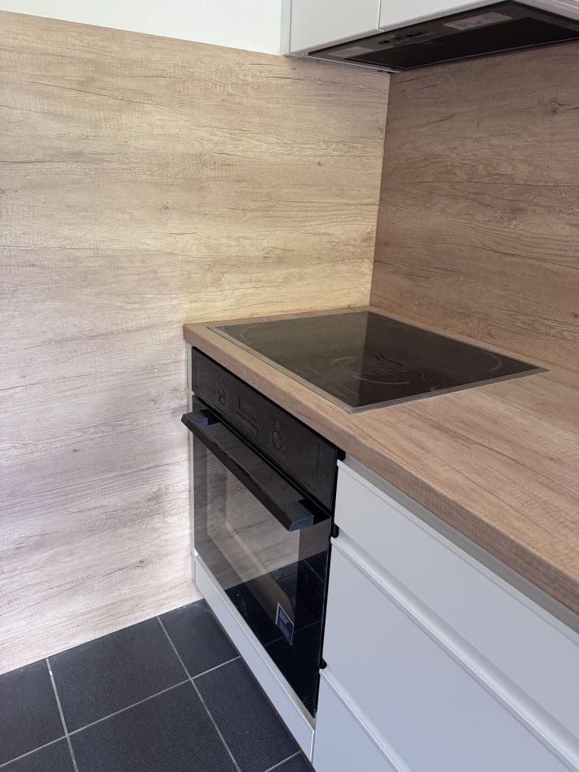 Prenájom bytu 2-izbový 50 m², Kytlická, Praha, Praha Prenájom bytu 2-izbový 50 m², Kytlická, Praha, Praha