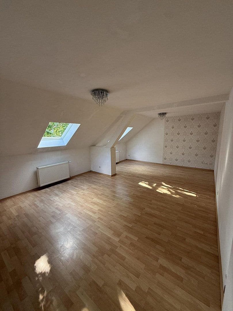 Prenájom bytu 2-izbový 68 m², Krefeld, Severné Porýnie - Westfálsko Prenájom bytu 2-izbový 68 m², Krefeld, Severné Porýnie - Westfálsko