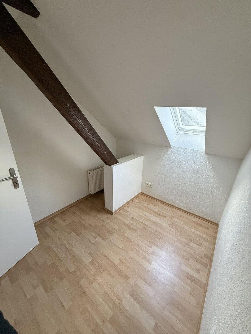 Prenájom bytu 2-izbový 68 m², Krefeld, Severné Porýnie - Westfálsko Prenájom bytu 2-izbový 68 m², Krefeld, Severné Porýnie - Westfálsko