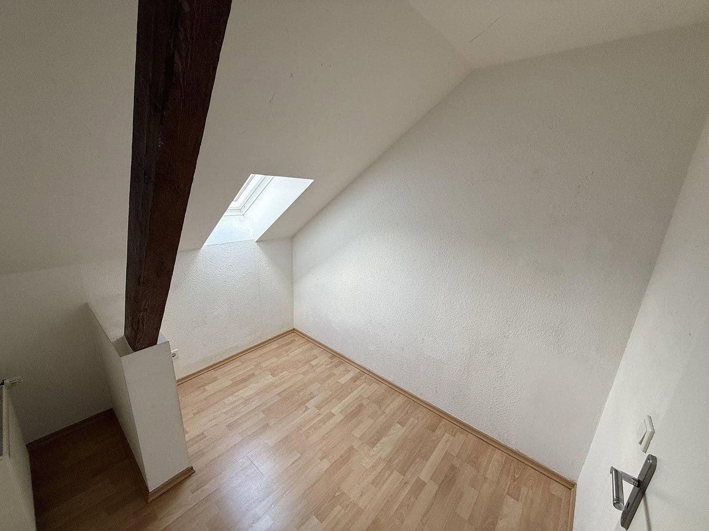 Prenájom bytu 2-izbový 68 m², Krefeld, Severné Porýnie - Westfálsko Prenájom bytu 2-izbový 68 m², Krefeld, Severné Porýnie - Westfálsko