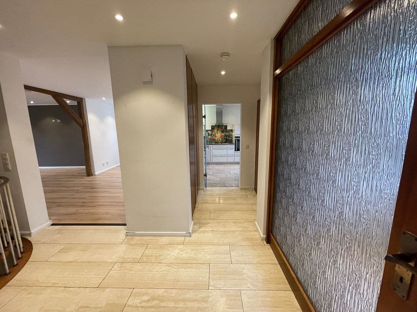 Prenájom domu 115 m², pozemek 1.850 m², Bergisch Gladbach, Severné Porýnie - Westfálsko Prenájom domu 115 m², pozemek 1.850 m², Bergisch Gladbach, Severné Porýnie - Westfálsko