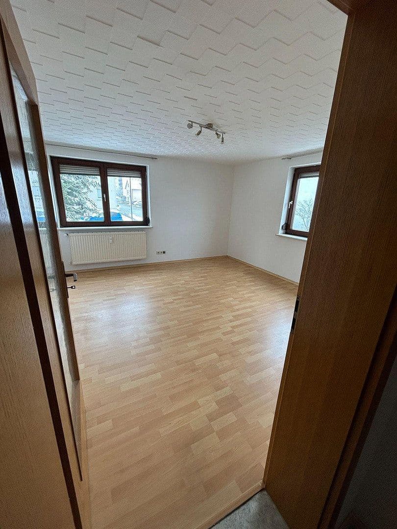 Prenájom bytu 2-izbový 60 m², Albstadt, Bádensko-Wurttembersko Prenájom bytu 2-izbový 60 m², Albstadt, Bádensko-Wurttembersko