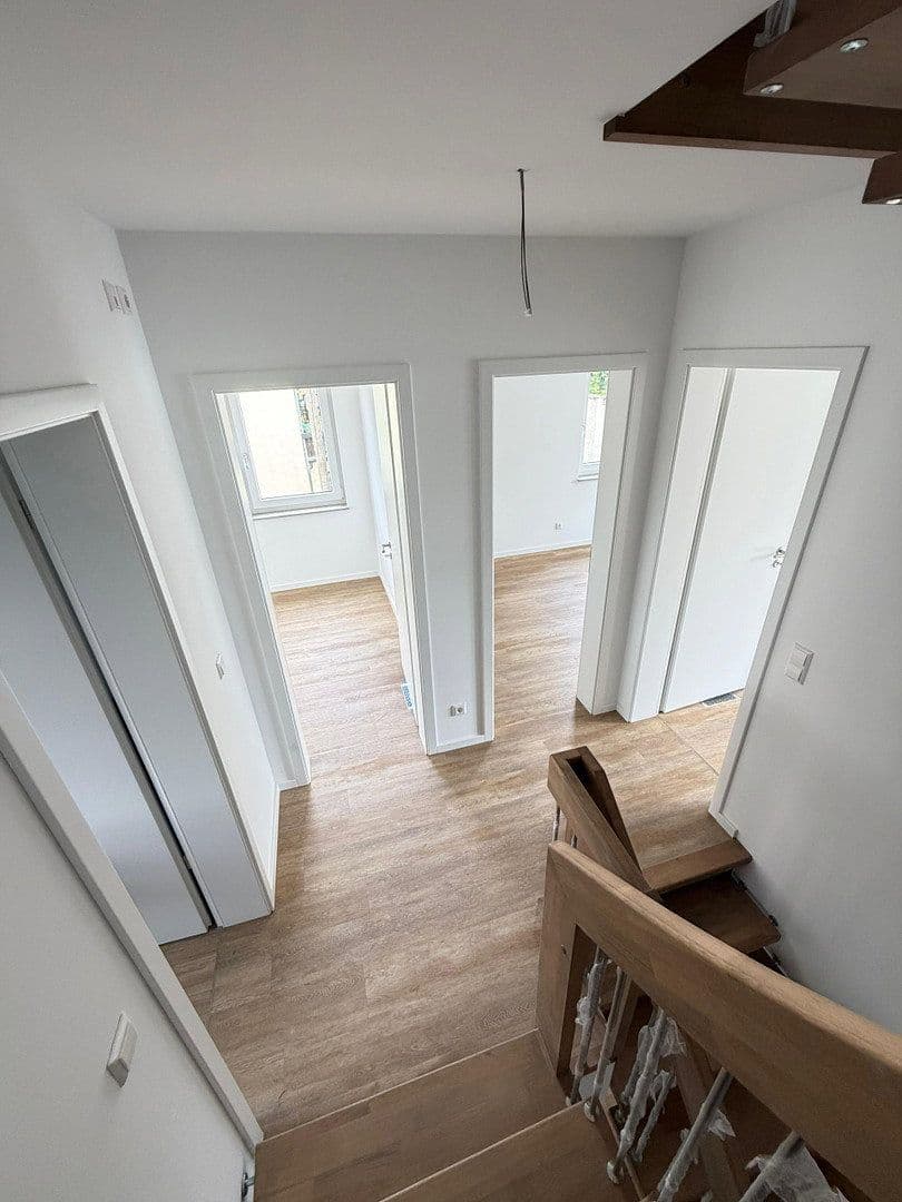 Prenájom domu 152 m², pozemek 110 m², Privatstraße, Dresden, Sasko Prenájom domu 152 m², pozemek 110 m², Privatstraße, Dresden, Sasko