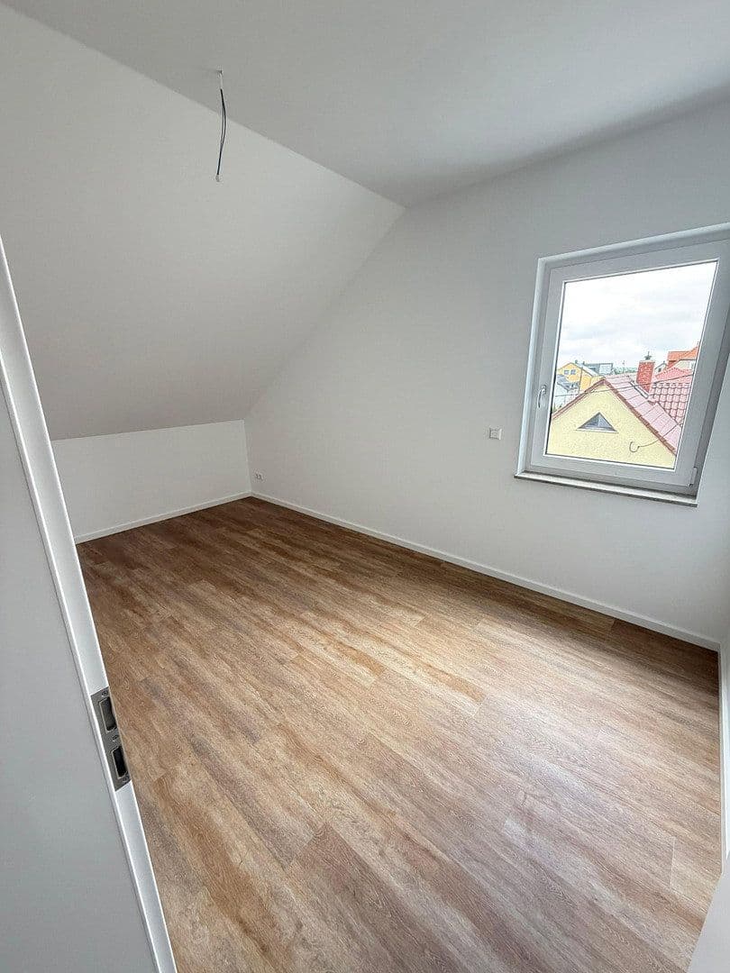 Prenájom domu 152 m², pozemek 110 m², Privatstraße, Dresden, Sasko Prenájom domu 152 m², pozemek 110 m², Privatstraße, Dresden, Sasko