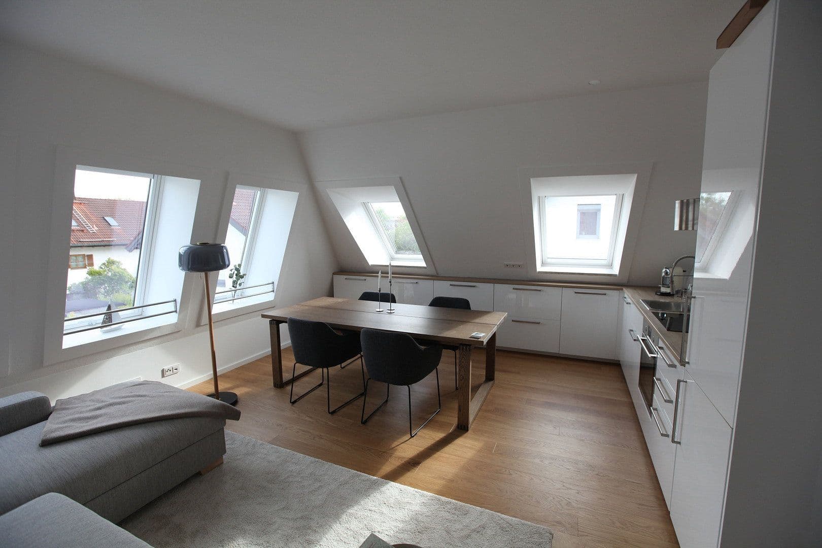 Predaj bytu 3-izbový 83 m², Hartstraße 86, Germering, Bavorsko Predaj bytu 3-izbový 83 m², Hartstraße 86, Germering, Bavorsko