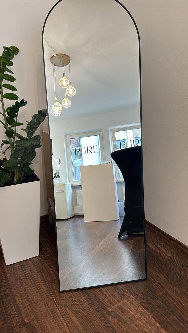 Prenájom nebytového priestoru 45 m², Breite Gasse 1, Nürnberg, Bavorsko Prenájom nebytového priestoru 45 m², Breite Gasse 1, Nürnberg, Bavorsko