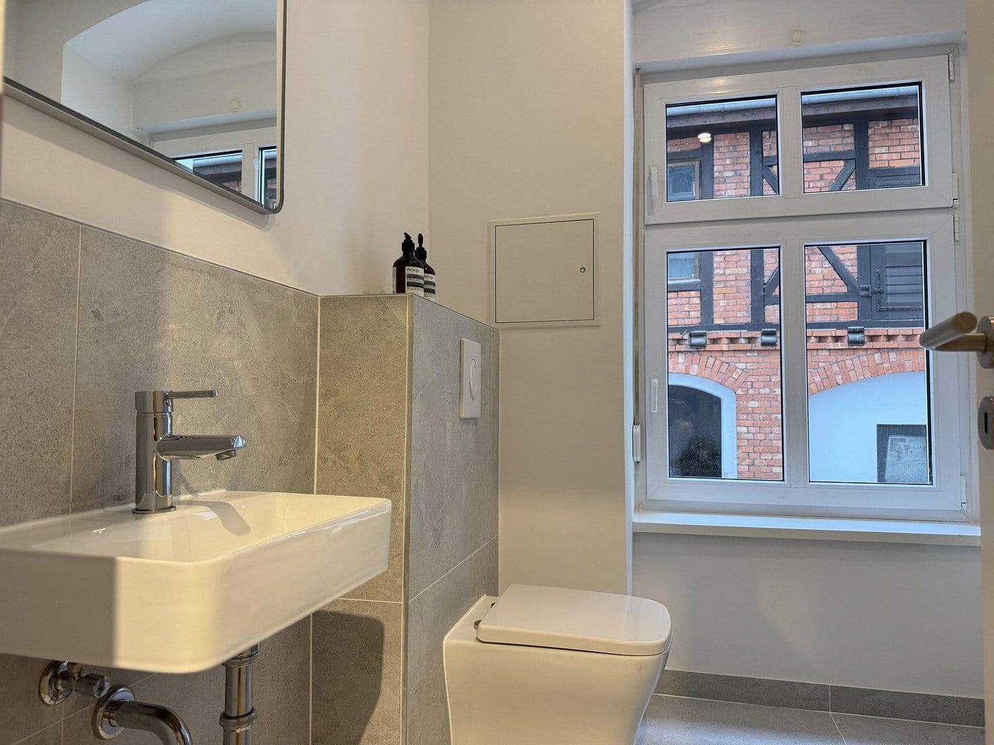 Predaj bytu 2-izbový 40 m², Berlin, Berlín Predaj bytu 2-izbový 40 m², Berlin, Berlín