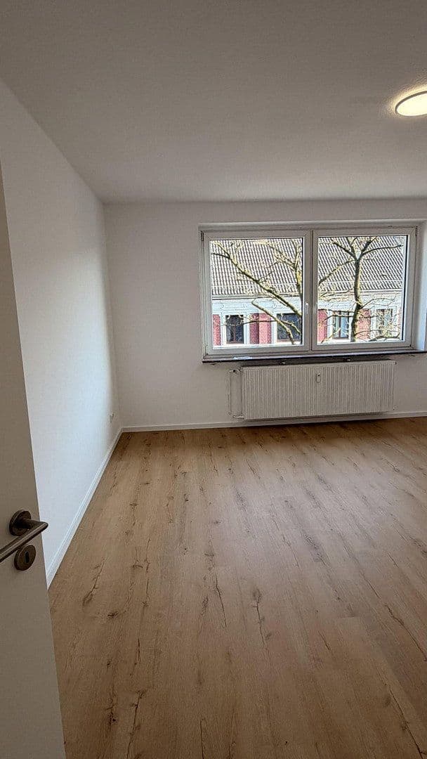 Prenájom bytu 2-izbový 58 m², Schwarzbach 67, Wuppertal, Severné Porýnie - Westfálsko Prenájom bytu 2-izbový 58 m², Schwarzbach 67, Wuppertal, Severné Porýnie - Westfálsko