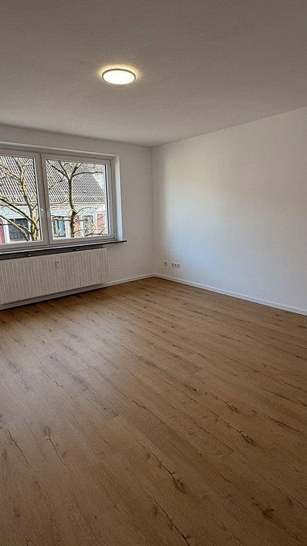 Prenájom bytu 2-izbový 58 m², Schwarzbach 67, Wuppertal, Severné Porýnie - Westfálsko Prenájom bytu 2-izbový 58 m², Schwarzbach 67, Wuppertal, Severné Porýnie - Westfálsko