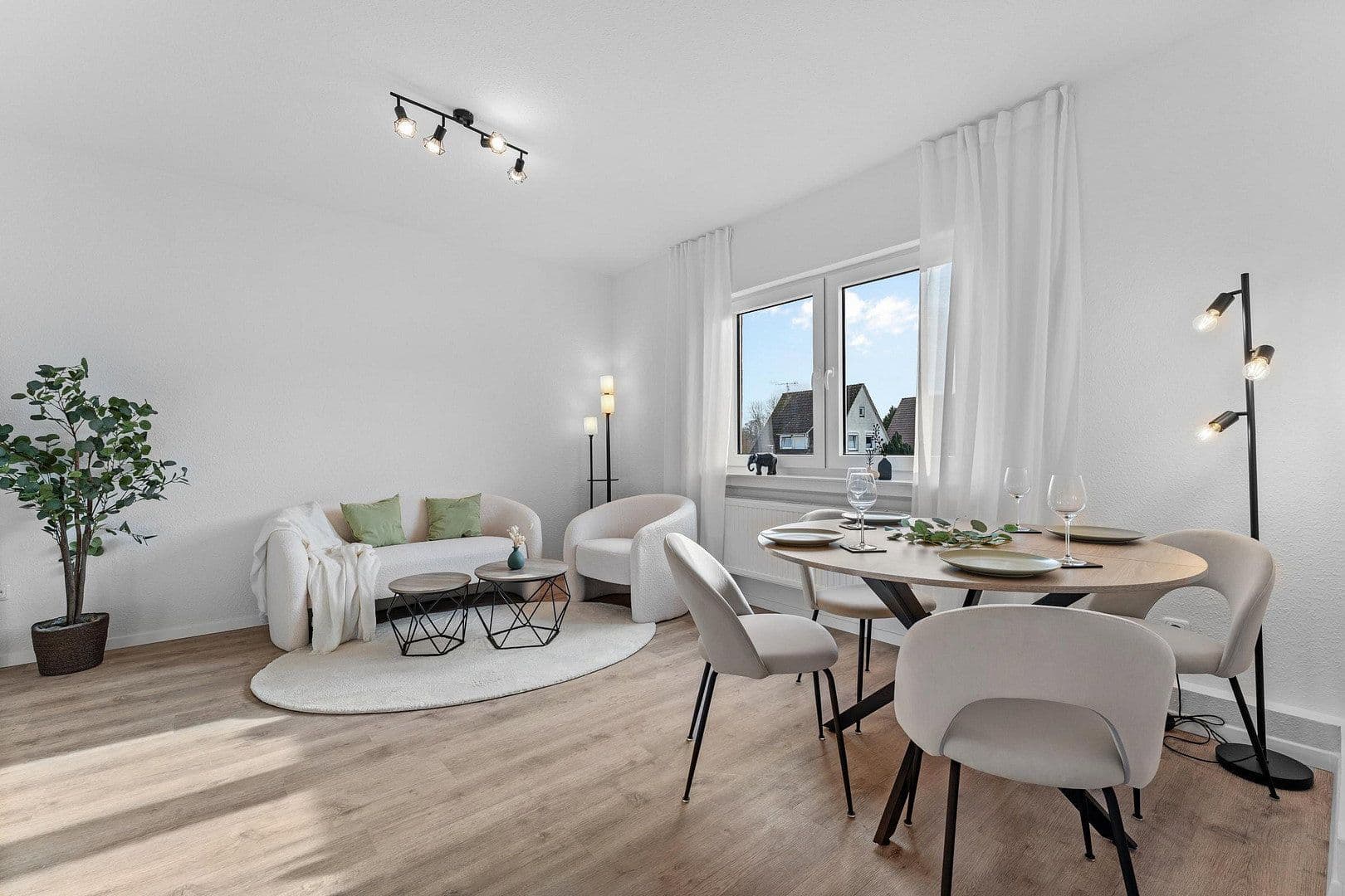 Predaj bytu 3-izbový 58 m², Oldenburg, Dolné Sasko Predaj bytu 3-izbový 58 m², Oldenburg, Dolné Sasko