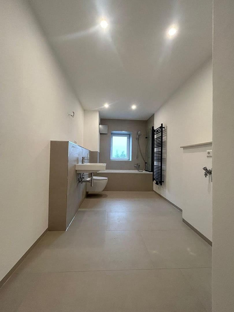Prenájom bytu 3-izbový 84 m², Chemnitzer Str. 72, Meerane, Sasko Prenájom bytu 3-izbový 84 m², Chemnitzer Str. 72, Meerane, Sasko