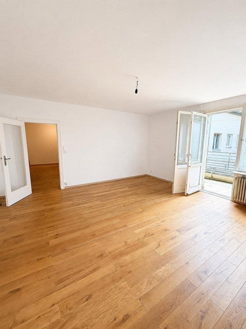 Predaj bytu 3-izbový 87 m², Kamminer Str., Berlin, Berlín Predaj bytu 3-izbový 87 m², Kamminer Str., Berlin, Berlín