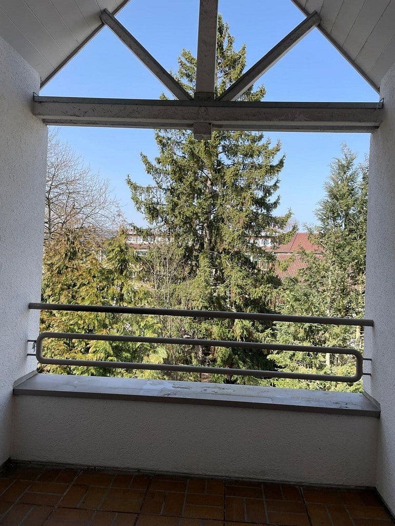 Prenájom bytu 5-izbový 220 m², Donaueschingen, Bádensko-Wurttembersko Prenájom bytu 5-izbový 220 m², Donaueschingen, Bádensko-Wurttembersko