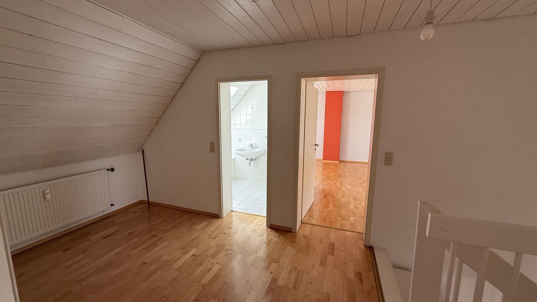 Prenájom bytu 5-izbový 220 m², Donaueschingen, Bádensko-Wurttembersko Prenájom bytu 5-izbový 220 m², Donaueschingen, Bádensko-Wurttembersko