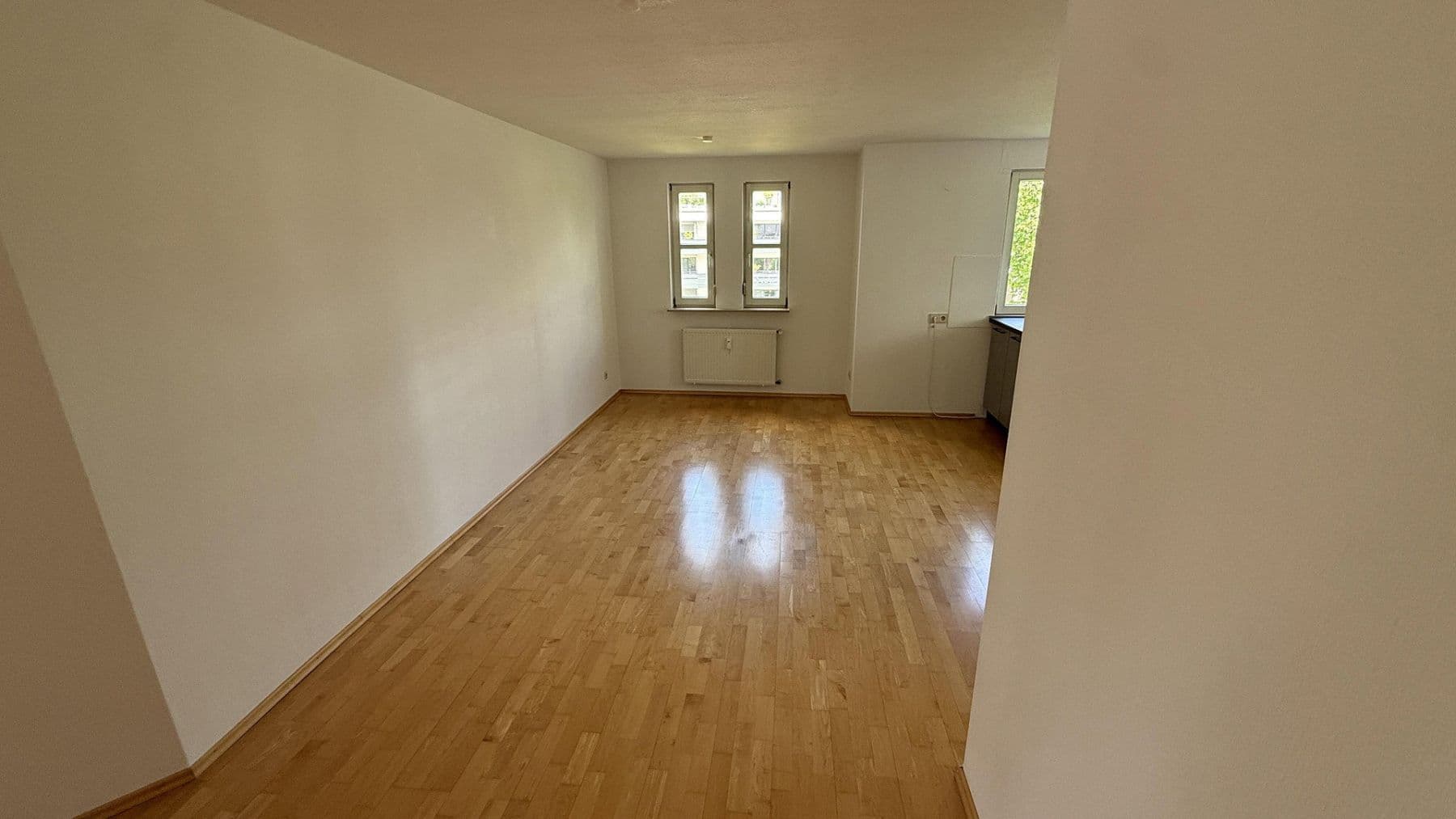 Prenájom bytu 5-izbový 220 m², Donaueschingen, Bádensko-Wurttembersko Prenájom bytu 5-izbový 220 m², Donaueschingen, Bádensko-Wurttembersko