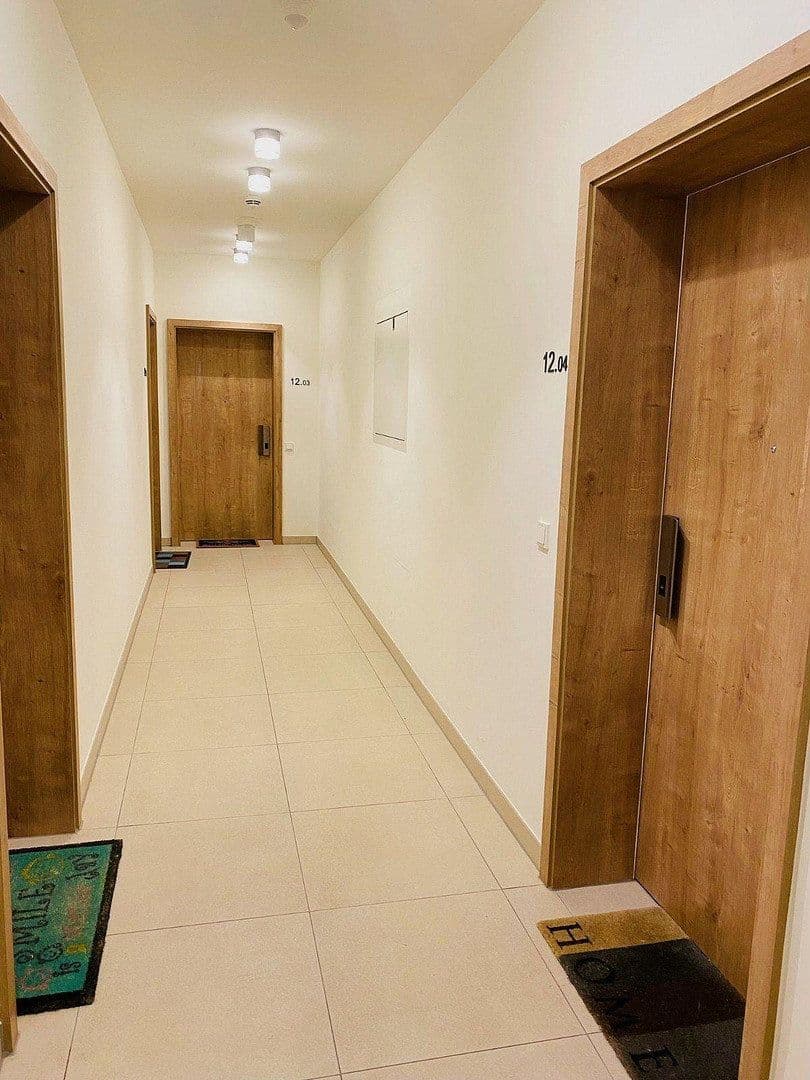 Prenájom bytu 2-izbový 55 m², Hamburg, Hamburg Prenájom bytu 2-izbový 55 m², Hamburg, Hamburg